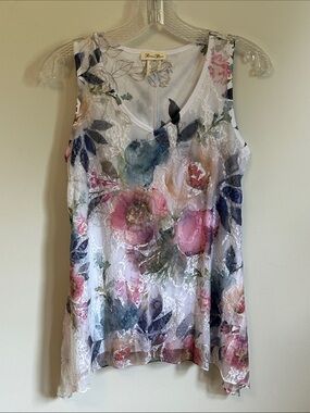 Brittany Black Cream Floral-Print Top
